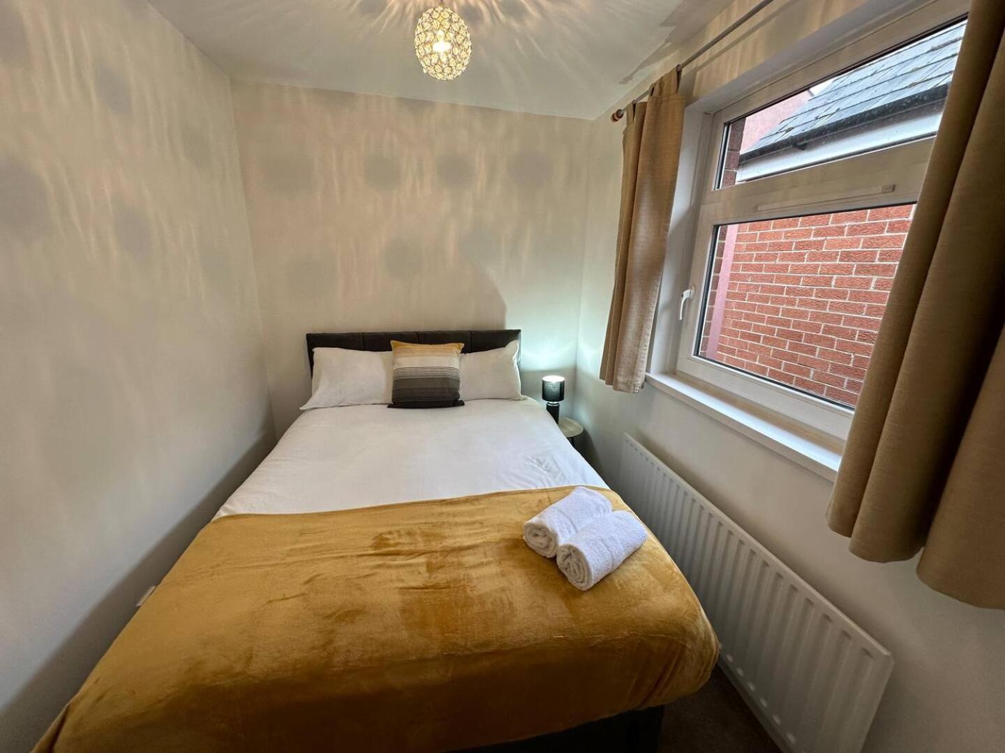2Br Stylish Ormeau Road House Villa Belfast Buitenkant foto