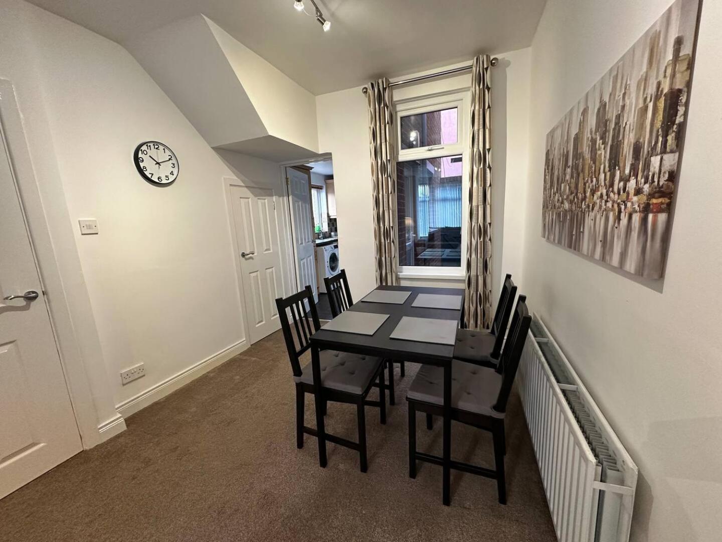 2Br Stylish Ormeau Road House Villa Belfast Buitenkant foto